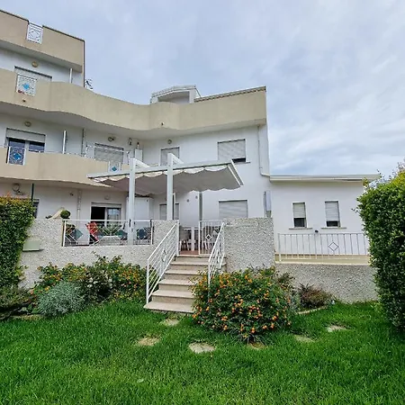 Oltremare Giovino Bed & Breakfast