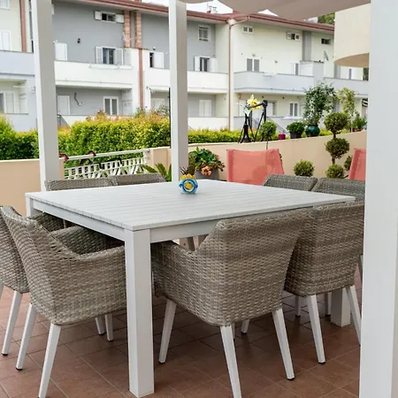 Oltremare Giovino Bed & Breakfast *