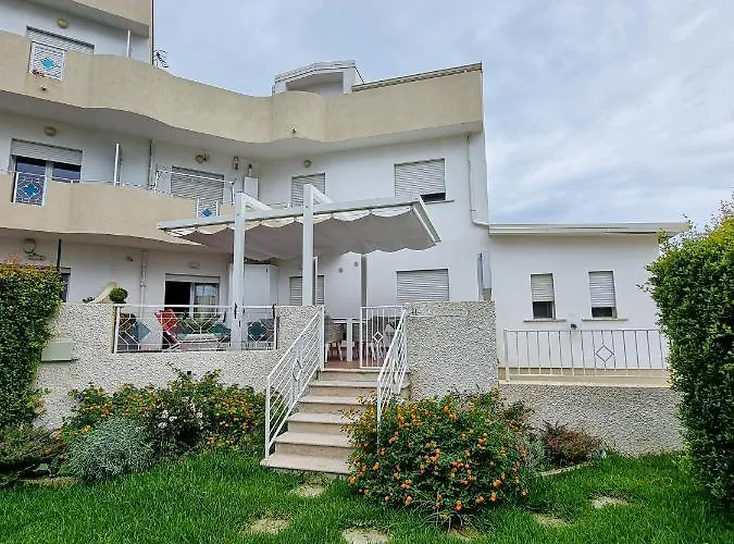 Oltremare Giovino Bed & Breakfast