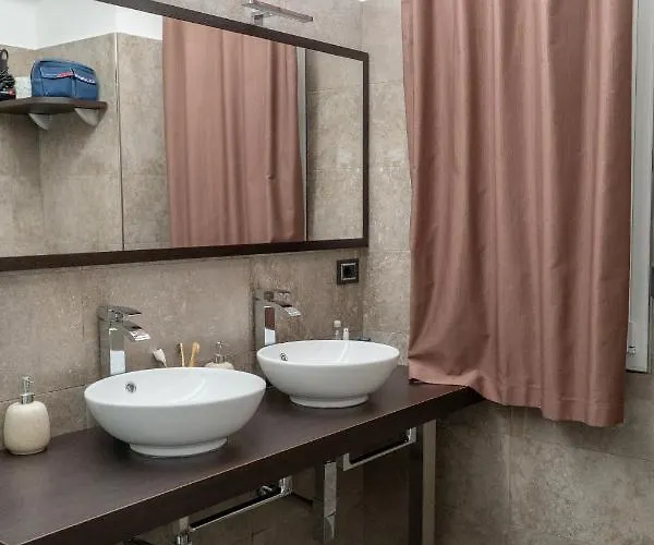 Oltremare Giovino Bed & Breakfast